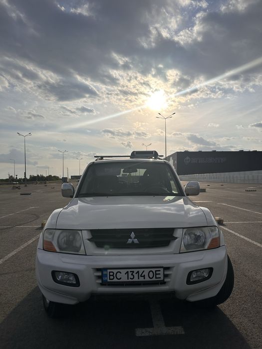Mitsubishi Pajero 3 2005
