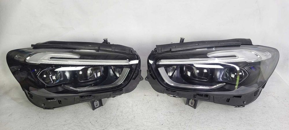 Фари передні Mercedes B-Class W247 Фара права або ліва EU USA разборка