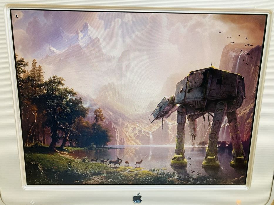 2 Monitores Apple Studio display para reparação.