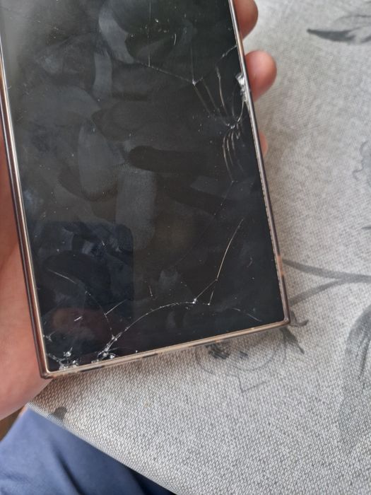 Smartphone  c37s