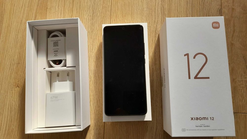 Xiaomi 12, RAM - 8+3GB, ROM - 256GB