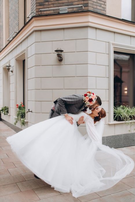 Продам весільне плаття/сукню