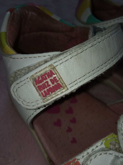 Sandałki, sandały dziewczęce Agatha Ruiz de la Prada, r. 21
