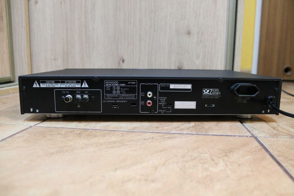 Tuner radiowy cyfrowy FM Kenwood KT-660