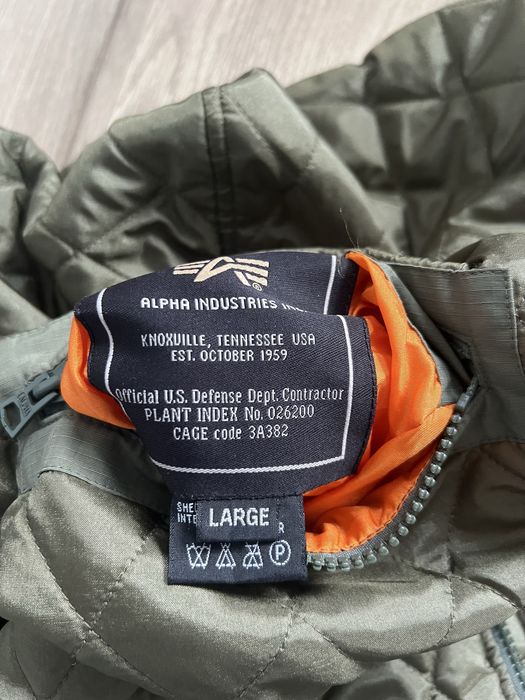 Alpha Industries куртка підклад демисезон  чоловіча  оригінал  L