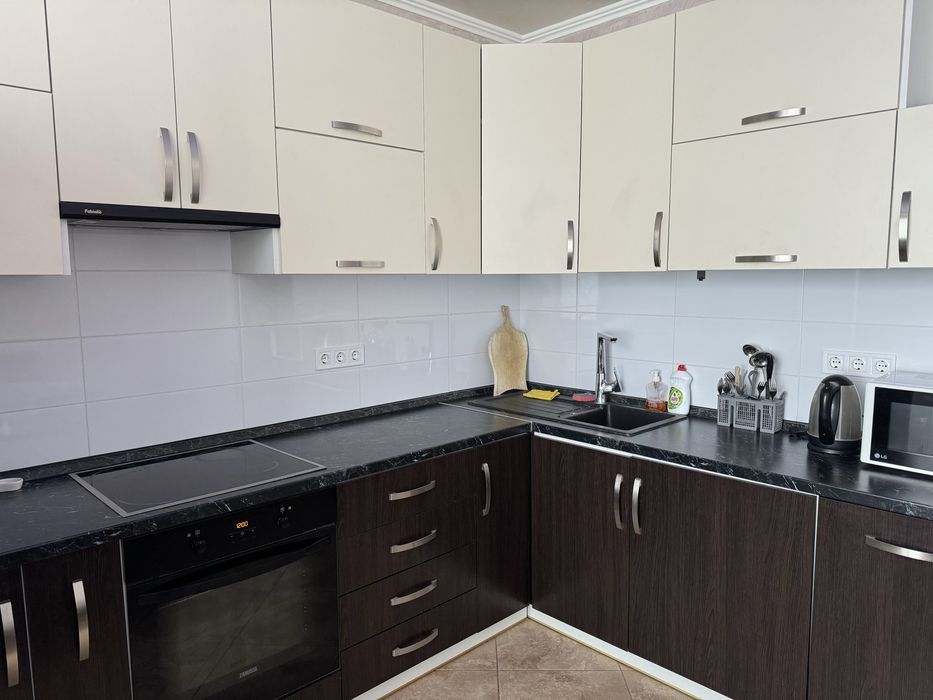 Продам 1 кімнатну квартиру в новобудові