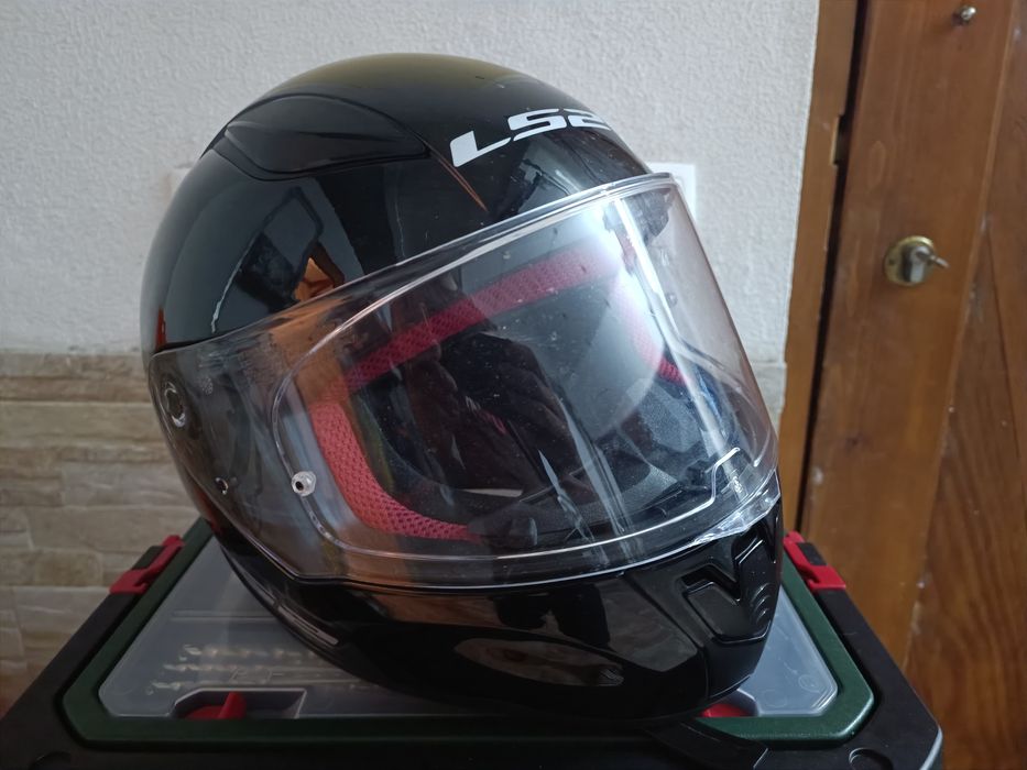 Capacete LS2 com comunicador XS