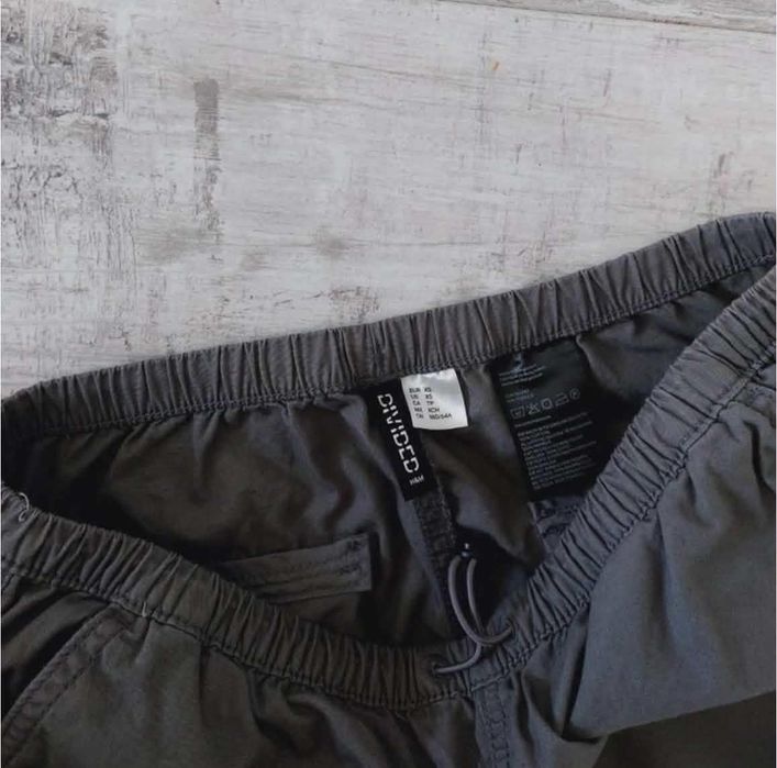штани парашути широкі балони Divided H&M