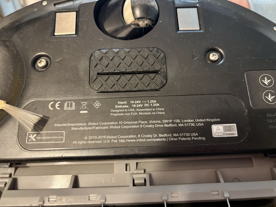 Irobot roomba odkurzajacy