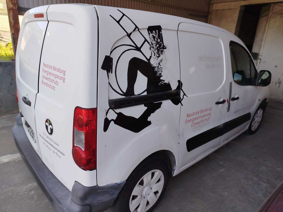 Recuperação de Faróis - Jantes - Repintura Automotiva