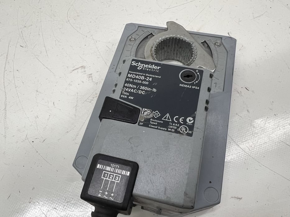 Schneider Md40b-24 silownik przepustnicy