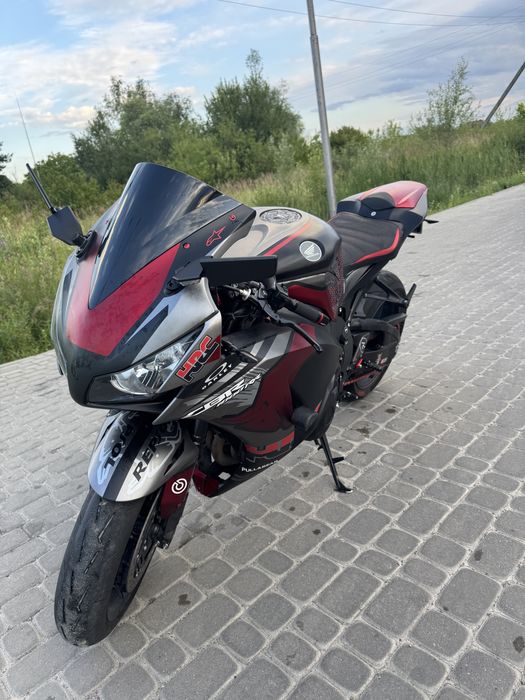 Продам Honda CBR 1000 RR  abs fireblade 2012