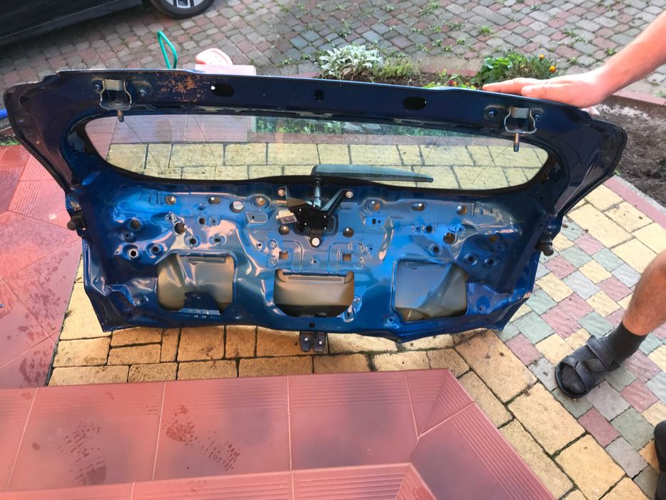 стікло задньої  кришки (ляда) chevrolet bolt euv 2022