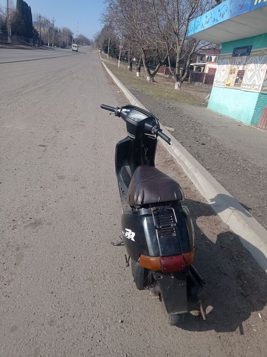 Продам мопеда хонду дітей 1 на ходу