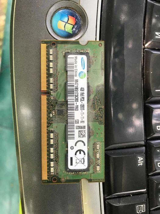 Оперативна пам’ять Samsung 4GB 1Rx8 PC3L-12800S-11-11-В2 SO-DIMM DDR3L