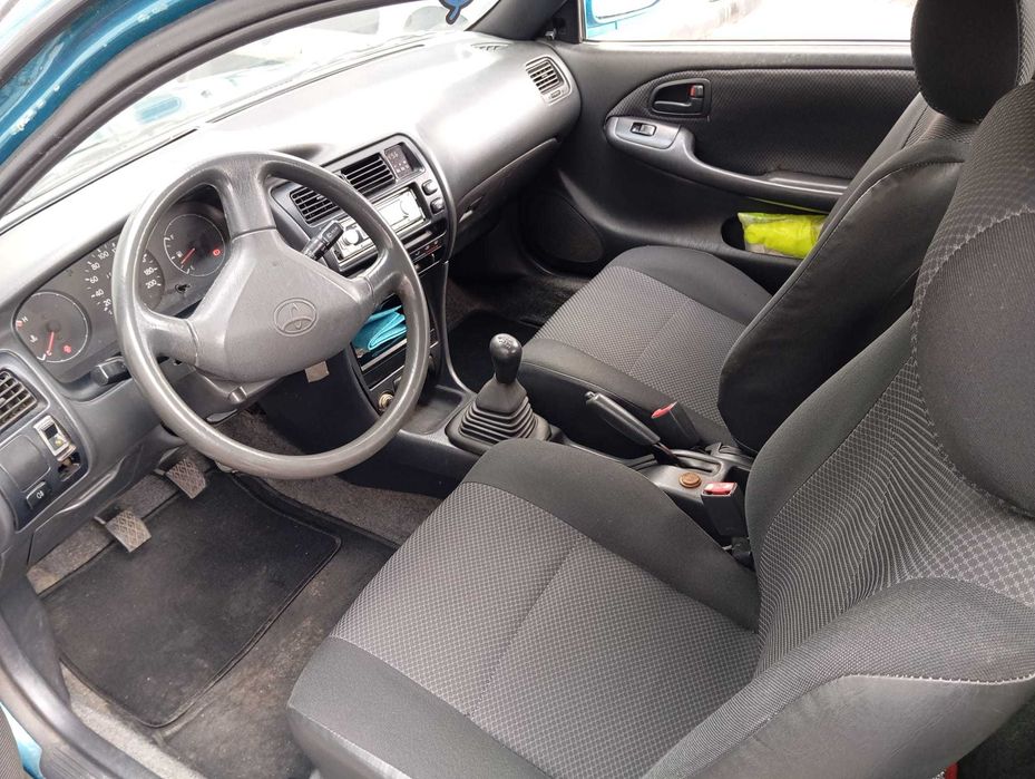 Toyota Corolla Starvan 2.0D (1997) – Fiabilidade Imortal – 210.000km