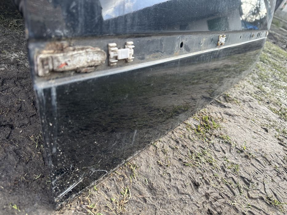 Передня ліва водійська дверка двері водія дверь левая БМВ е36 купе