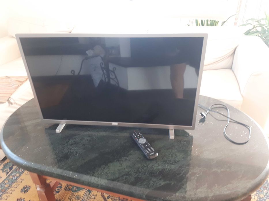 Telewizor led Philips 32 cale jak nowy