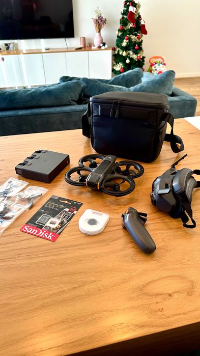 DJI Avata 2 FLy More Combo | 3 Baterias | DJI Care 1 Ano | Cartão de 128GB | Filtro de lente.