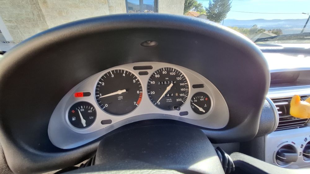 Opel Corsa B 1.2 16V (edição 100anos Opel)
