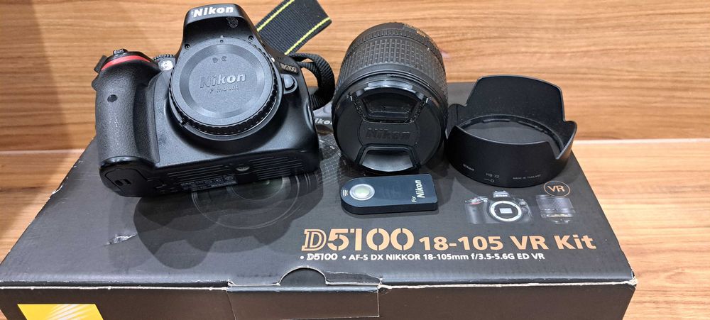 Aparat lustrzanka Nikon D5100 + 18-105 mm VR czarny