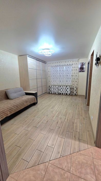 2-кімнатна квартира по вул.Леонтовича. (р-н) Стадіону