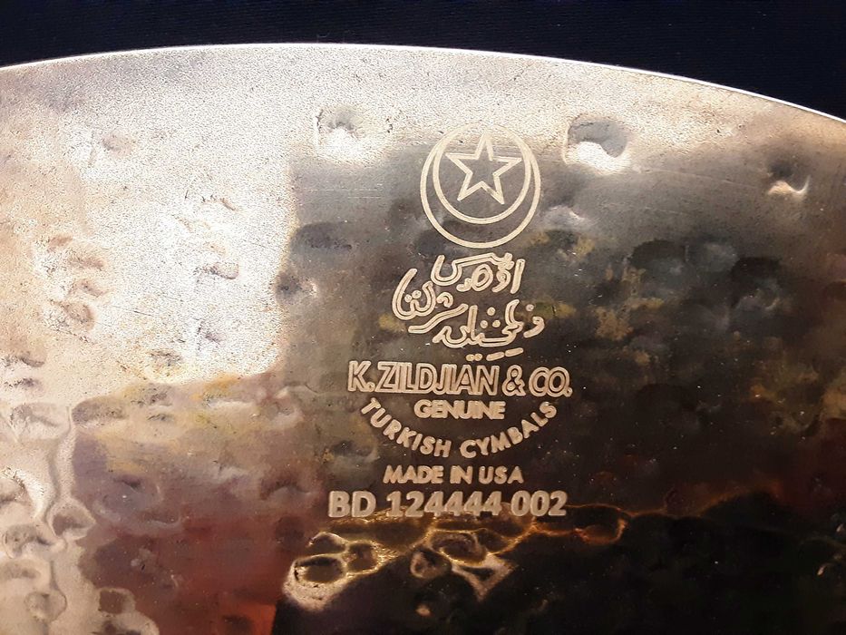 Prato Zildjian K-Custom Ride 20" Novo - 350€