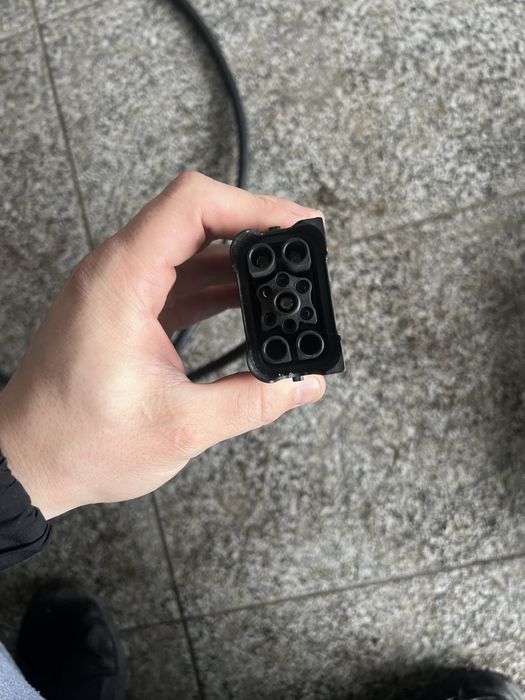 Продам зарядне і підсилювач