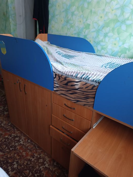 Продам ліжко в хорошому стані
