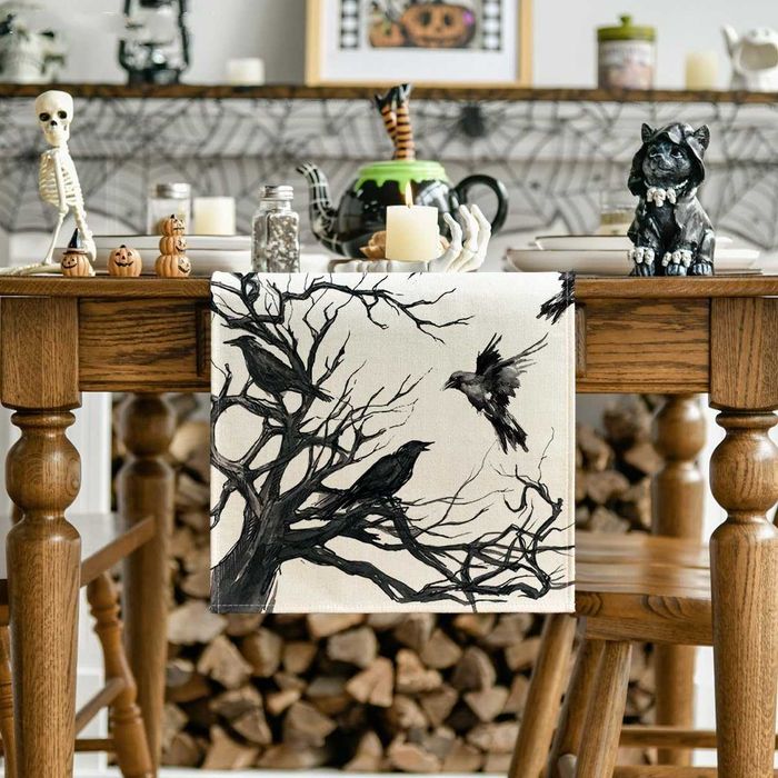Bieżnik na stół Obrus DEKORACJA HALLOWEEN Czarne Kruki- 40x140- Artoid Mode
