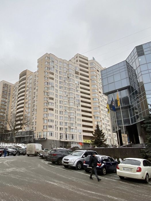 Продаж офісу,ЖК  Soho Residence 80кв.м, вул. Деміївська 13