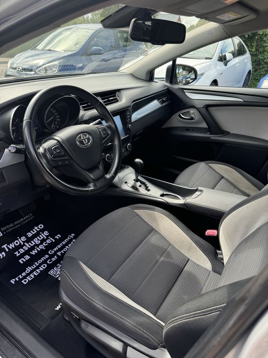 Toyota Avensis 2.0 Benzyna Automat
