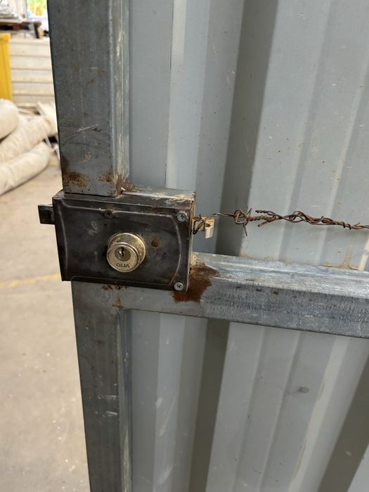 Portao de chapa 220x100