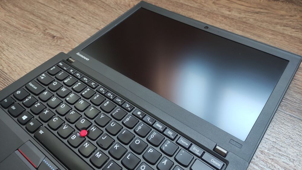 Ноутбук Lenovo x250 Core i7 ( Pro версия) FHD 1920*1080