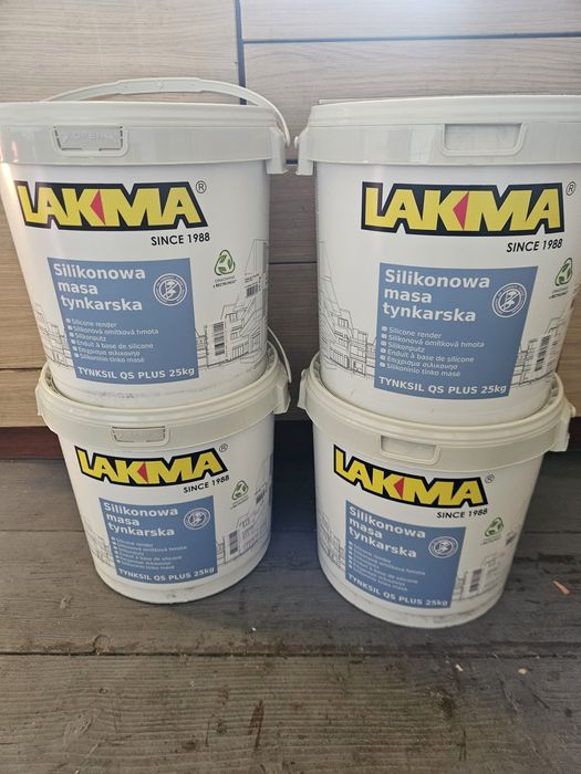 Sprzedam 100kg tynku,jasniejszego ze zdjecia.