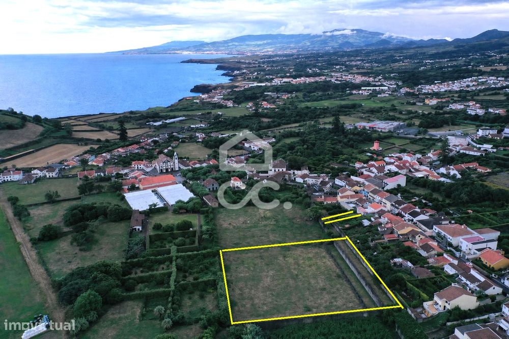 Terreno com 6600m2 - Capelas - Ponta Delgada