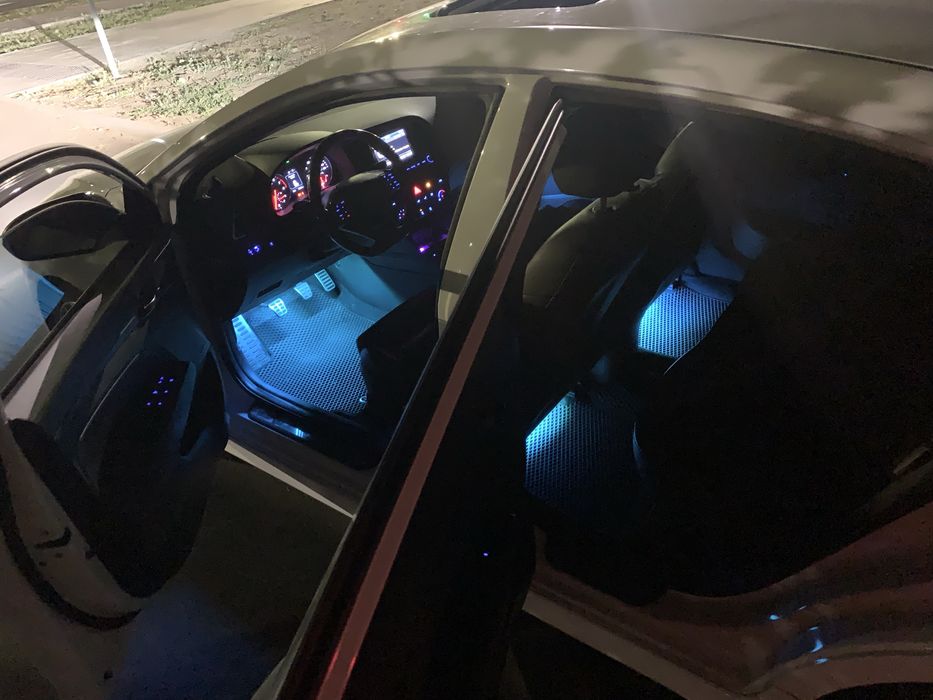 Hyundai Elantra Sport  2018 White 1.6L turbo