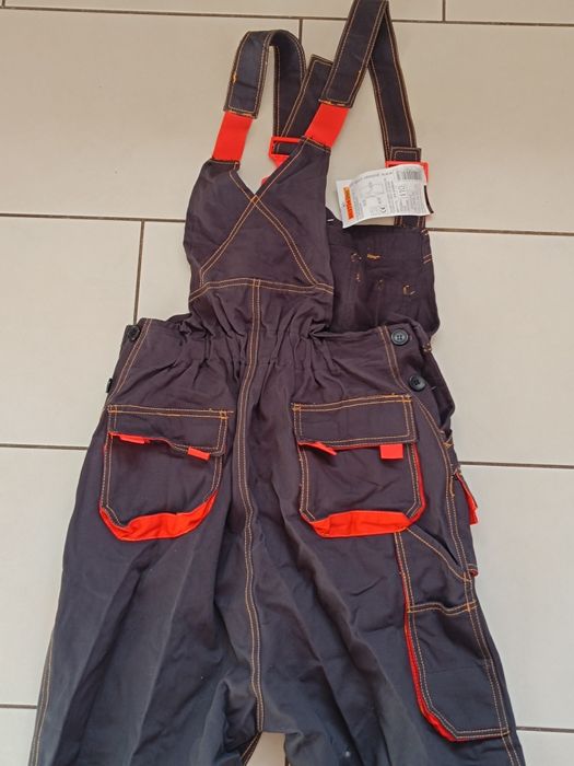 NOWE bawełniane spodnie ogrodniczki robocze BRIXTON SPARK r. 110