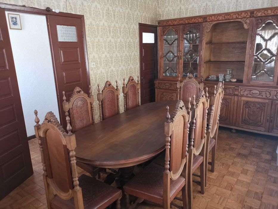 Mobília de jantar