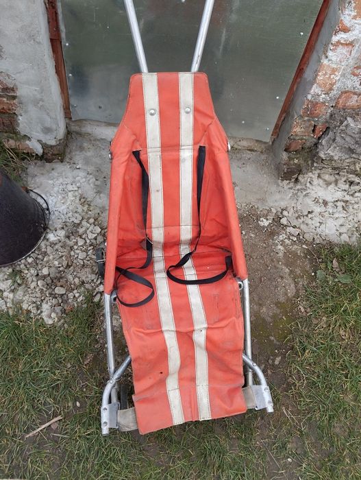 Дитяча коляска, в робочому стані, складається, б/у