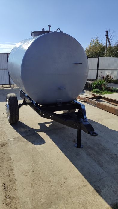 Бочка ємність три куба