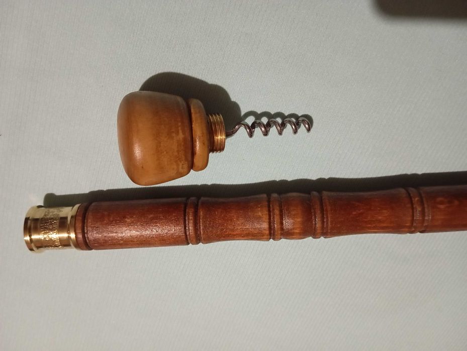 Трость с секретом