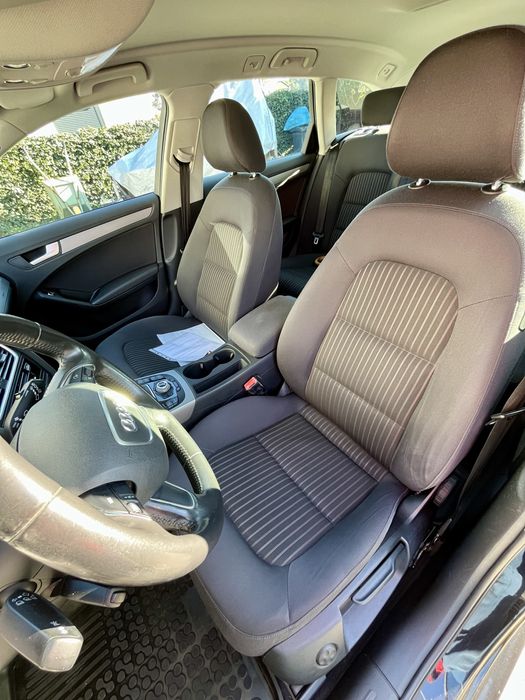 Audi A4 B8 Avant 2.0TDI Automat nowy rozrząd dwa kluczyki