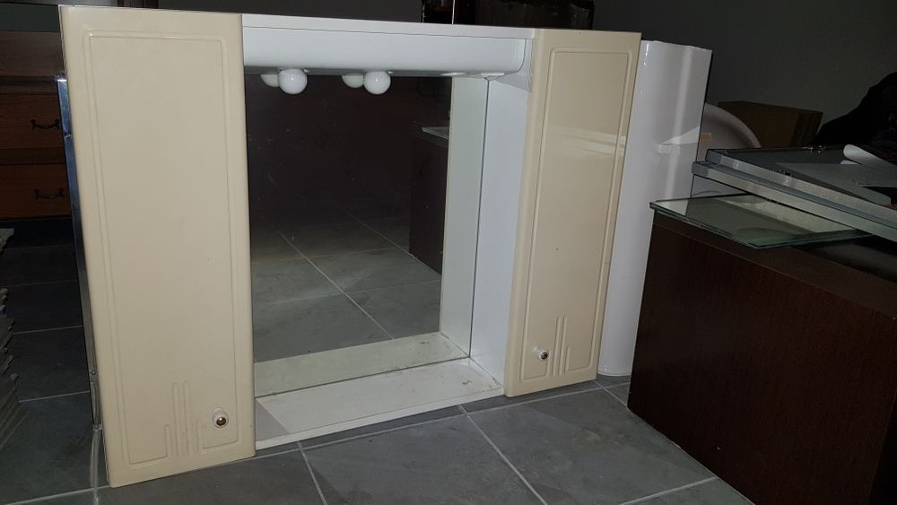 Secretárias Vários tamanhos