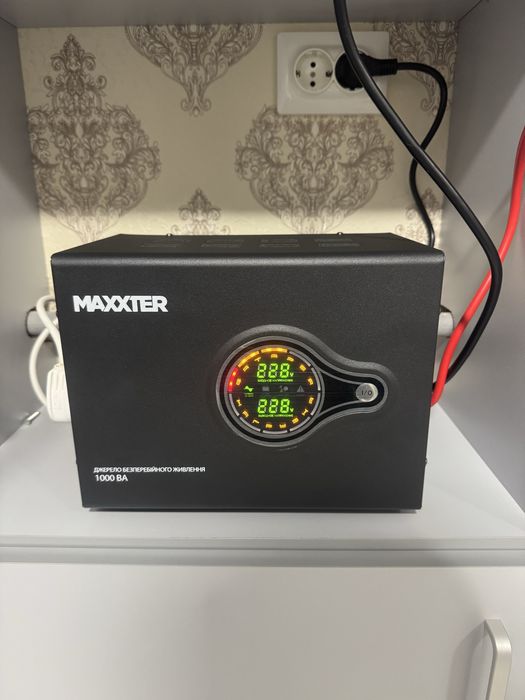 Джерело безперебійного живлення на 600ВТ