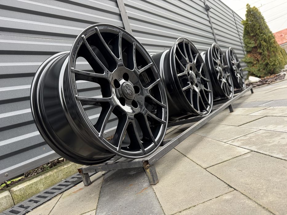 Диски 16R 5x100 ET35 7.5J DIA57.1 Skoda Fabia VW Golf Seat