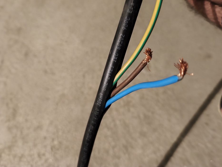40 metros cabo 3x 4mm com tubo pra enterrar