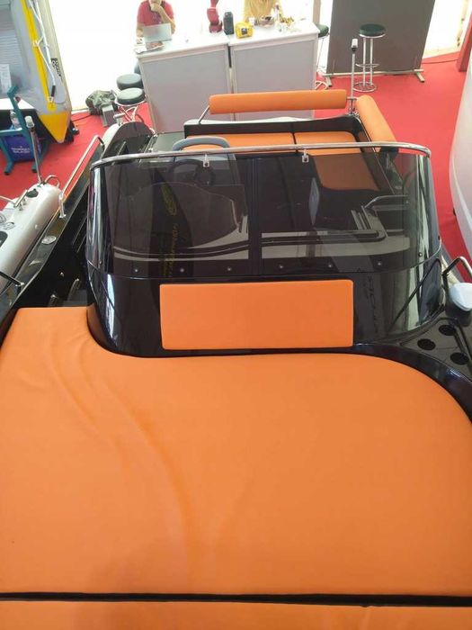 Łódka łódki łodzie wędkarska wiosłowa motorowa 650 HIT