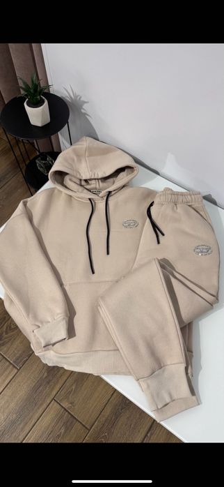 Спортивный костюм на флисе