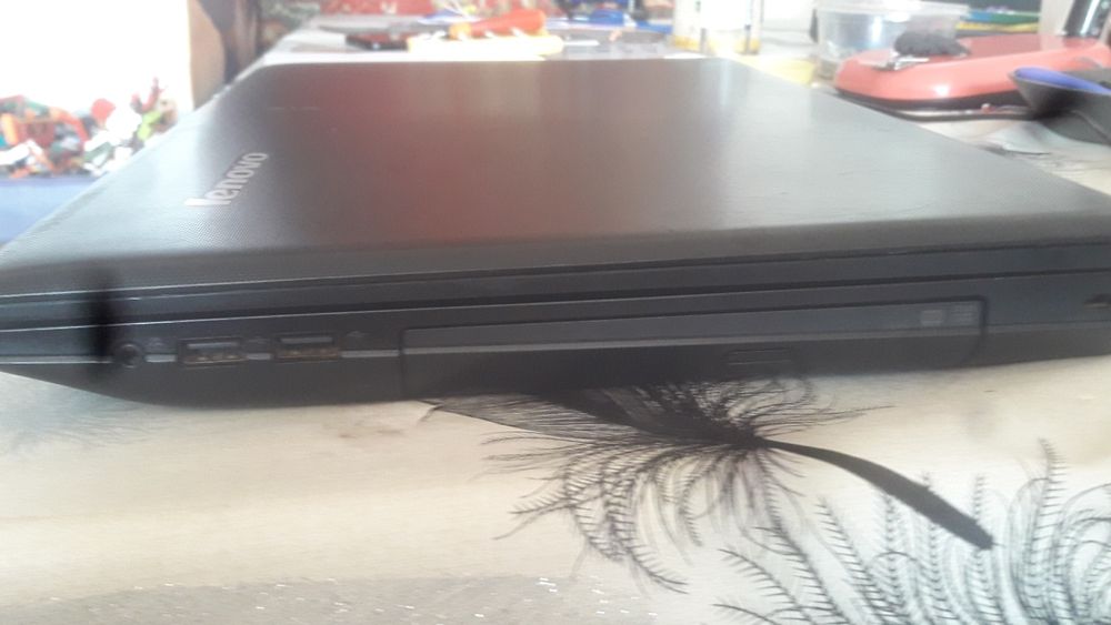 Ноутбук Lenovo G700